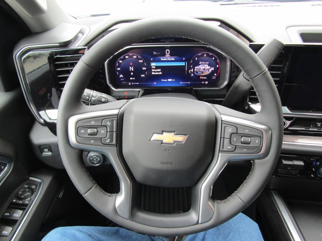 New 2026 Chevrolet Silverado 3500 LTZ w/ LTZ Convenience Package AWD/4WD image 28