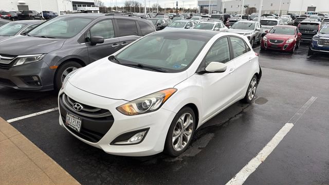 Used 2014 Hyundai Elantra GT w/ Option Group 03 image 1