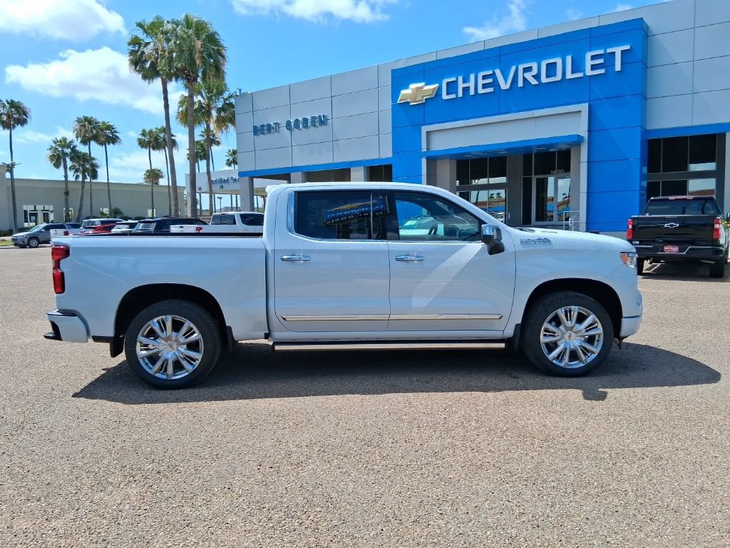 New 2026 Chevrolet Silverado 1500 High Country AWD/4WD image 4