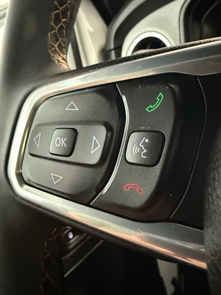 Used 2024 Jeep Wrangler Sahara w/ Safety Group image 37