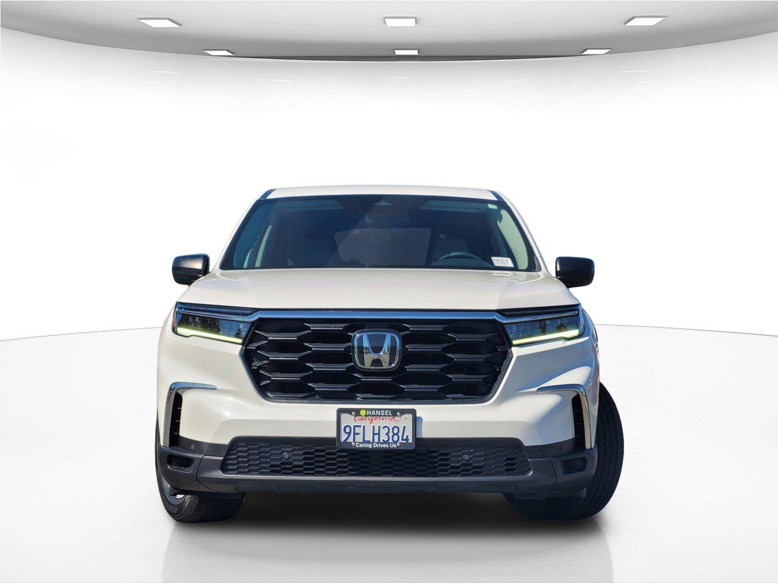 Used 2023 Honda Pilot LX image 4