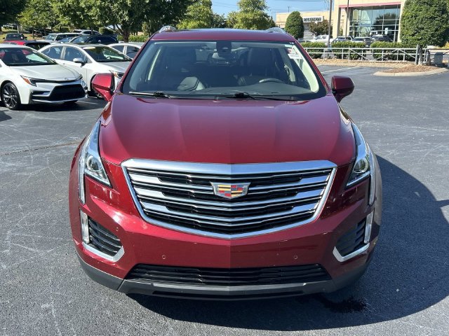 Used 2017 Cadillac XT5 Luxury w/ Driver Awareness Package FWD image 9