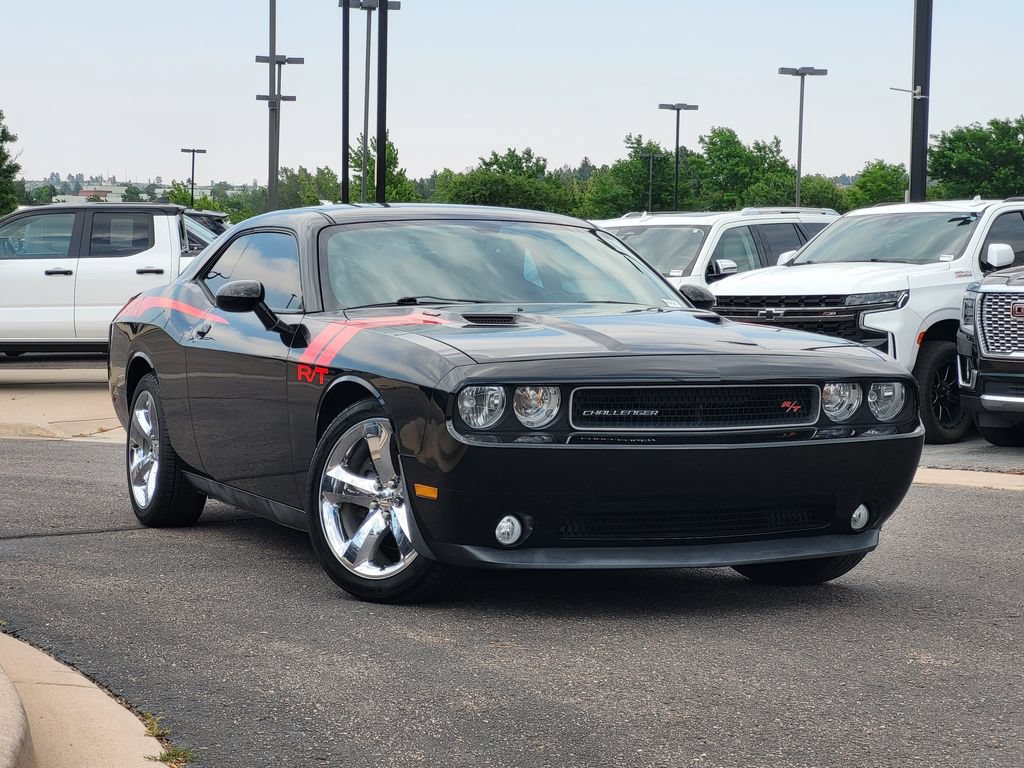 Used 2013 Dodge Challenger R/T Plus RWD image 2