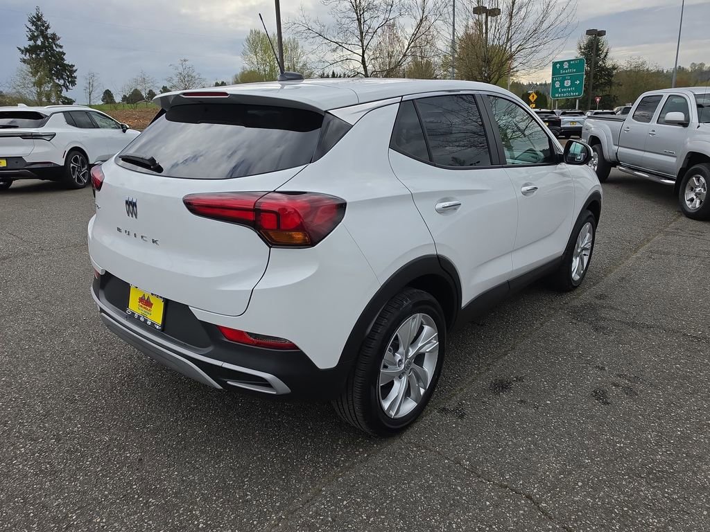 Certified 2024 Buick Encore GX Preferred w/ Comfort Package image 9