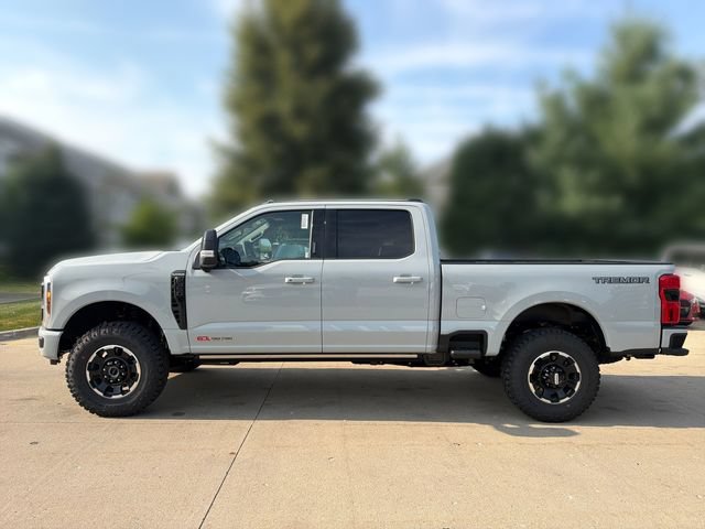 New 2026 Ford F350 Platinum w/ Tremor Off-Road Package AWD/4WD image 10