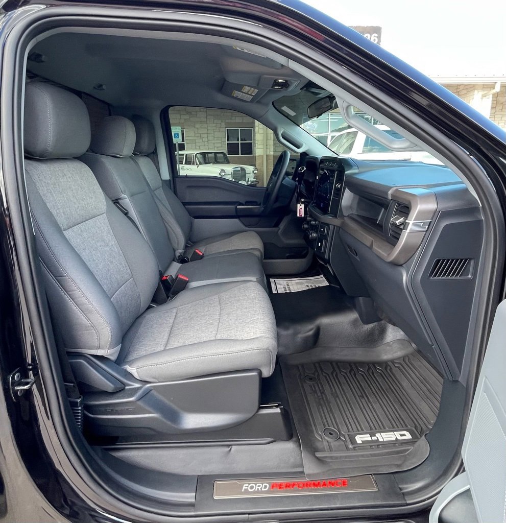 Used 2024 Ford F150 XL w/ Equipment Group 103A High image 25