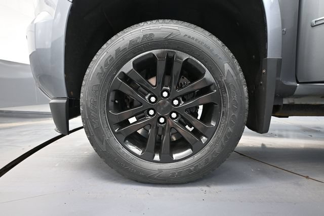 Used 2018 GMC Canyon SLT w/ Driver Alert Package AWD/4WD image 17