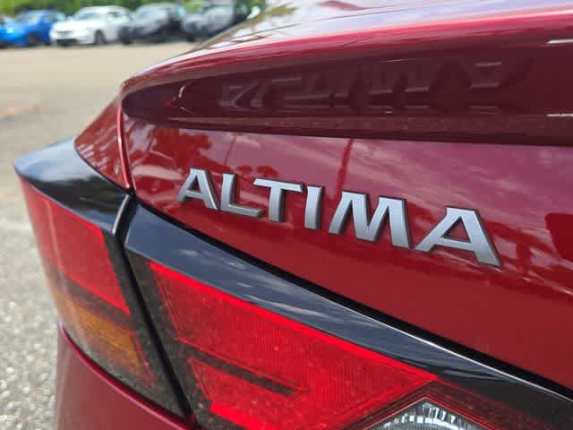 Used 2023 Nissan Altima 2.5 SR w/ SR Premium Package FWD image 12
