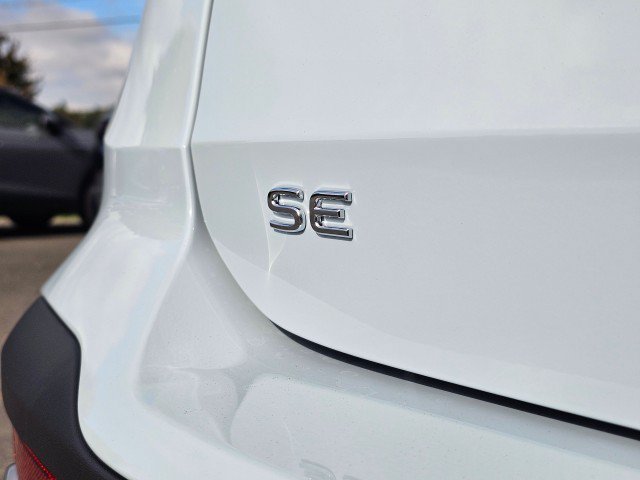 New 2027 Volkswagen Taos SE AWD/4WD image 17