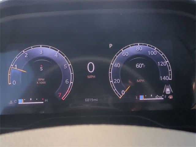 Used 2024 Jeep Grand Cherokee L Laredo w/ Luxury Tech Group I image 10