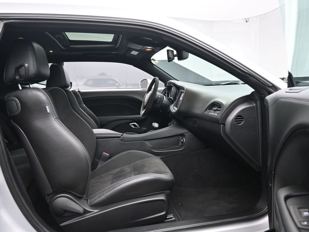 Used 2023 Dodge Challenger R/T Scat Pack image 32