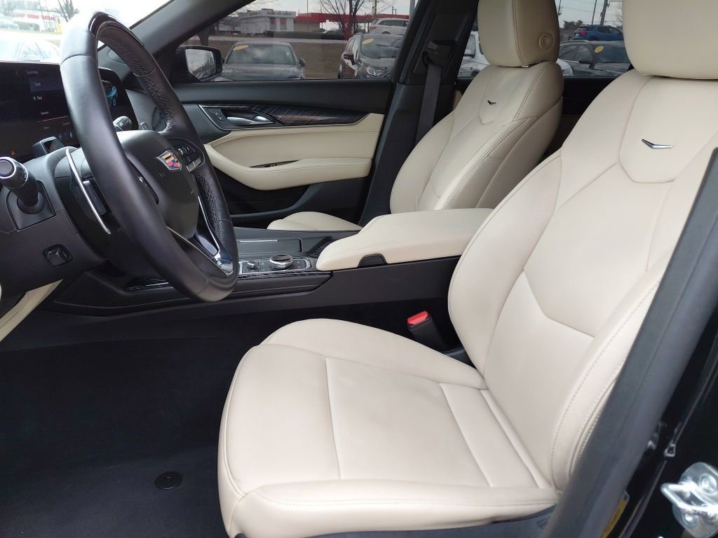 Used 2025 Cadillac CT5 Premium Luxury image 18