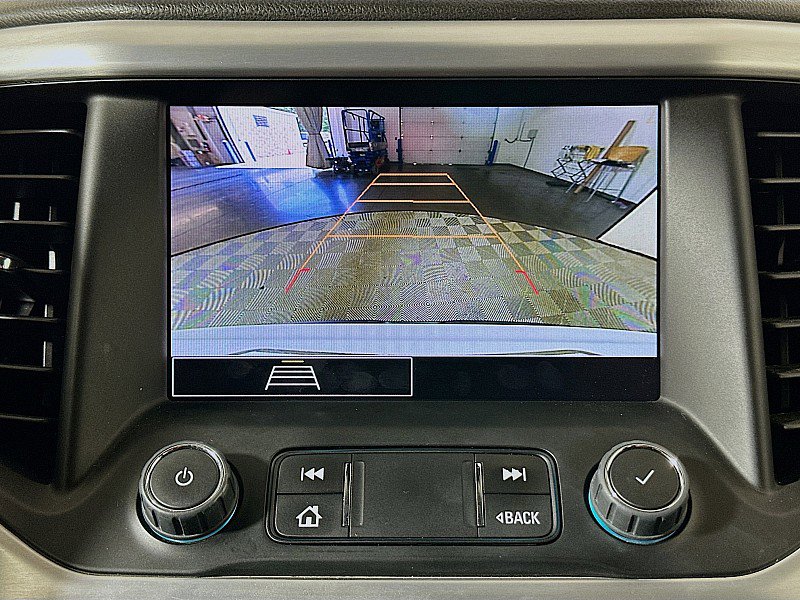 Used 2022 GMC Acadia SLE w/ Driver Convenience Package image 15
