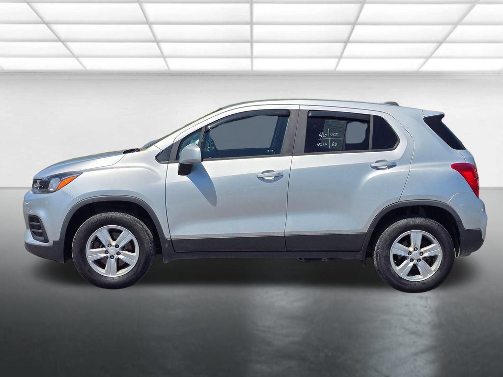 Used 2020 Chevrolet Trax LS w/ Tint and Cruise Package AWD/4WD image 14