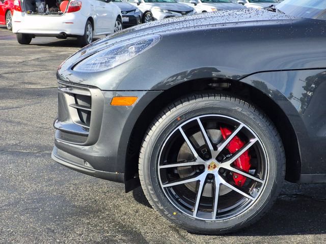 Used 2024 Porsche Macan S image 25