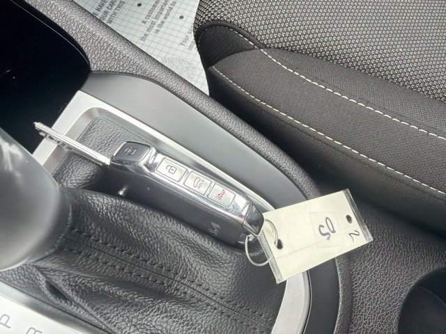 Used 2022 Kia Forte LXS FWD image 32