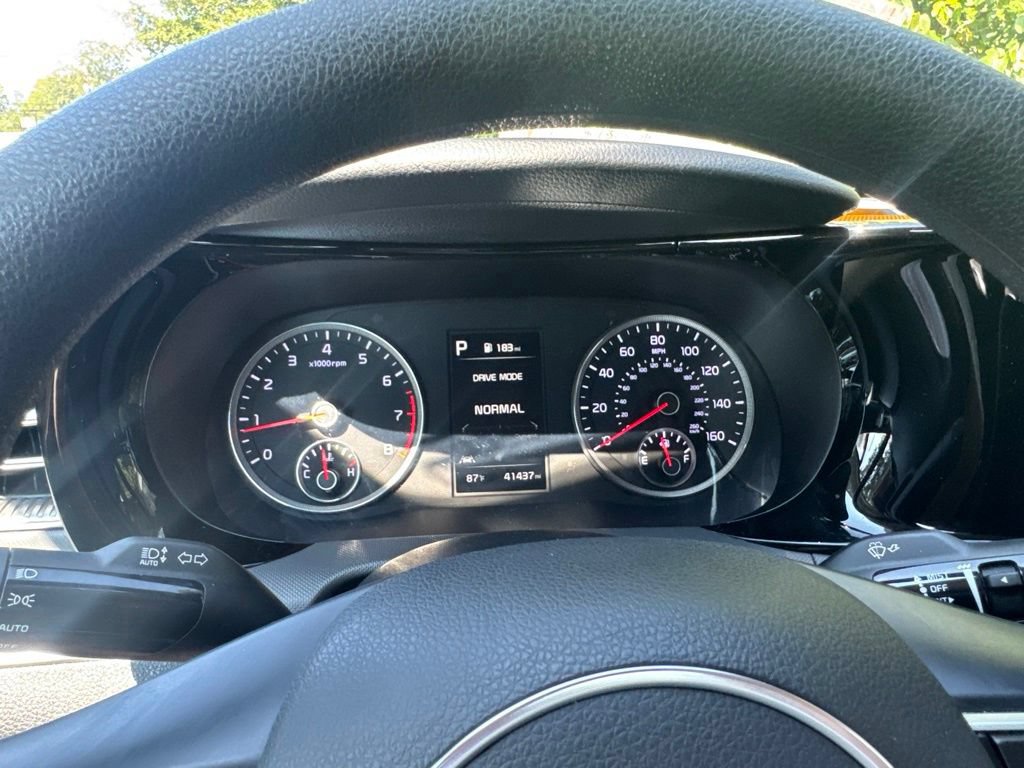 Used 2023 Kia K5 LXS FWD image 15