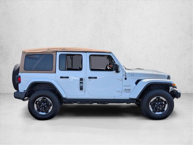 Used 2018 Jeep Wrangler Unlimited Sahara AWD/4WD video 4