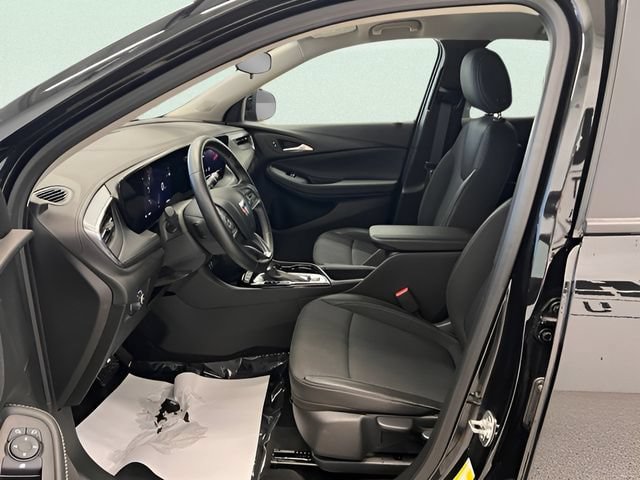 Certified 2025 Buick Encore GX Preferred AWD/4WD image 15