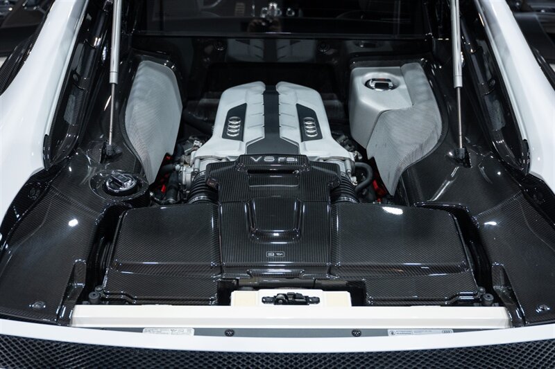 Used 2014 Audi R8 V8 AWD/4WD image 41
