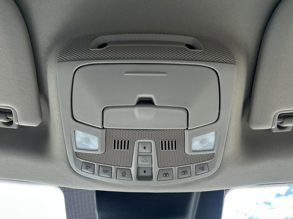 Used 2020 Ford Expedition XLT w/ Equipment Group 202A image 21