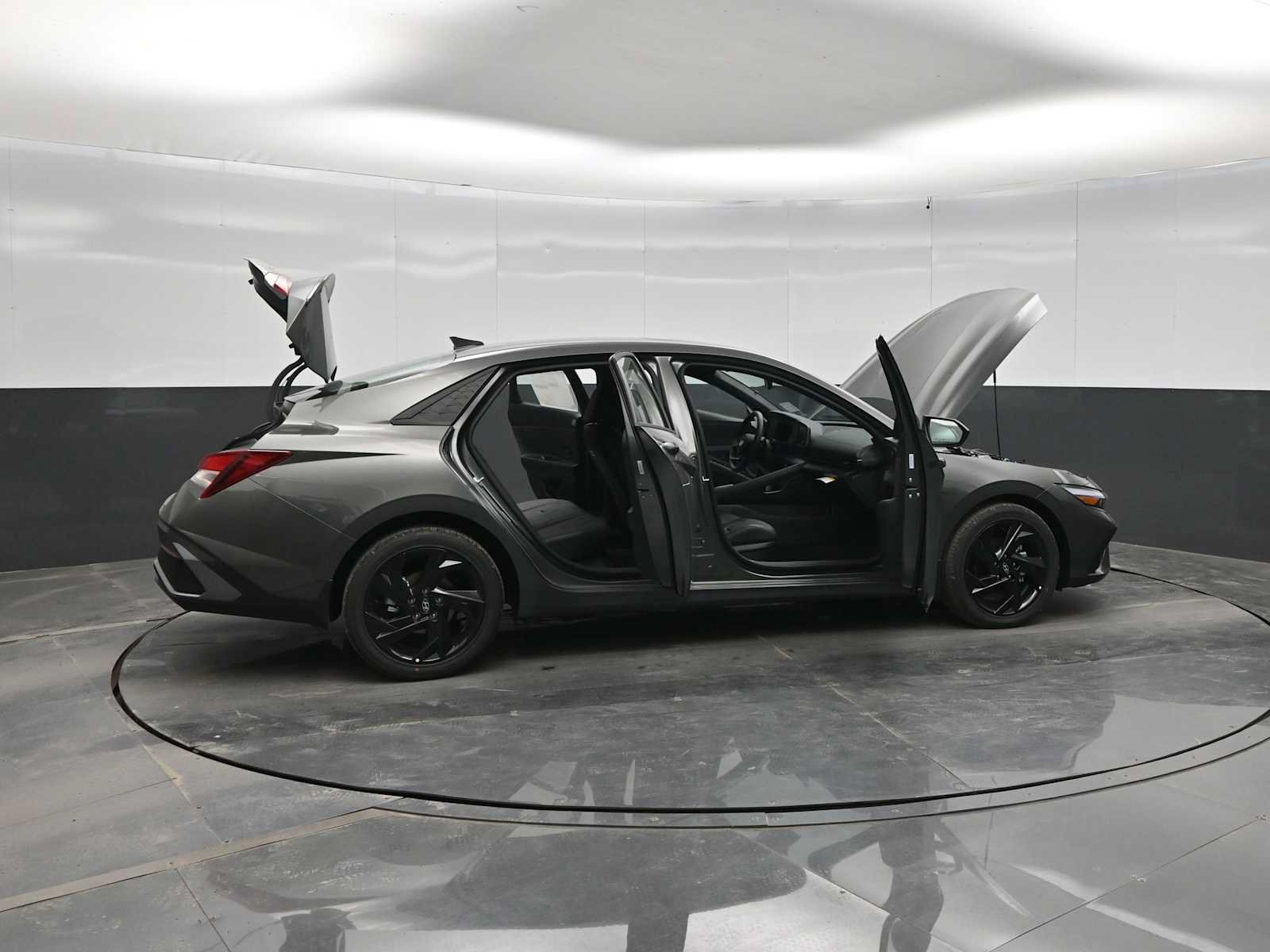 New 2026 Hyundai Elantra SEL Sport FWD image 44