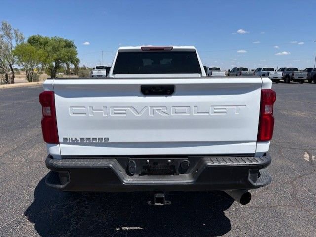 Used 2025 Chevrolet Silverado 3500 W/T AWD/4WD image 4