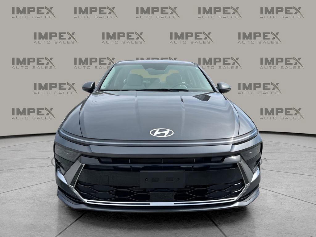 Used 2025 Hyundai Sonata SEL FWD image 8