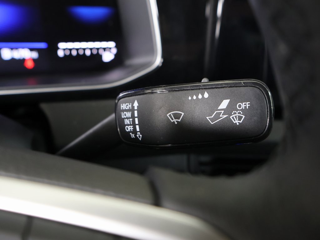 Used 2025 Volkswagen Jetta Sport image 30