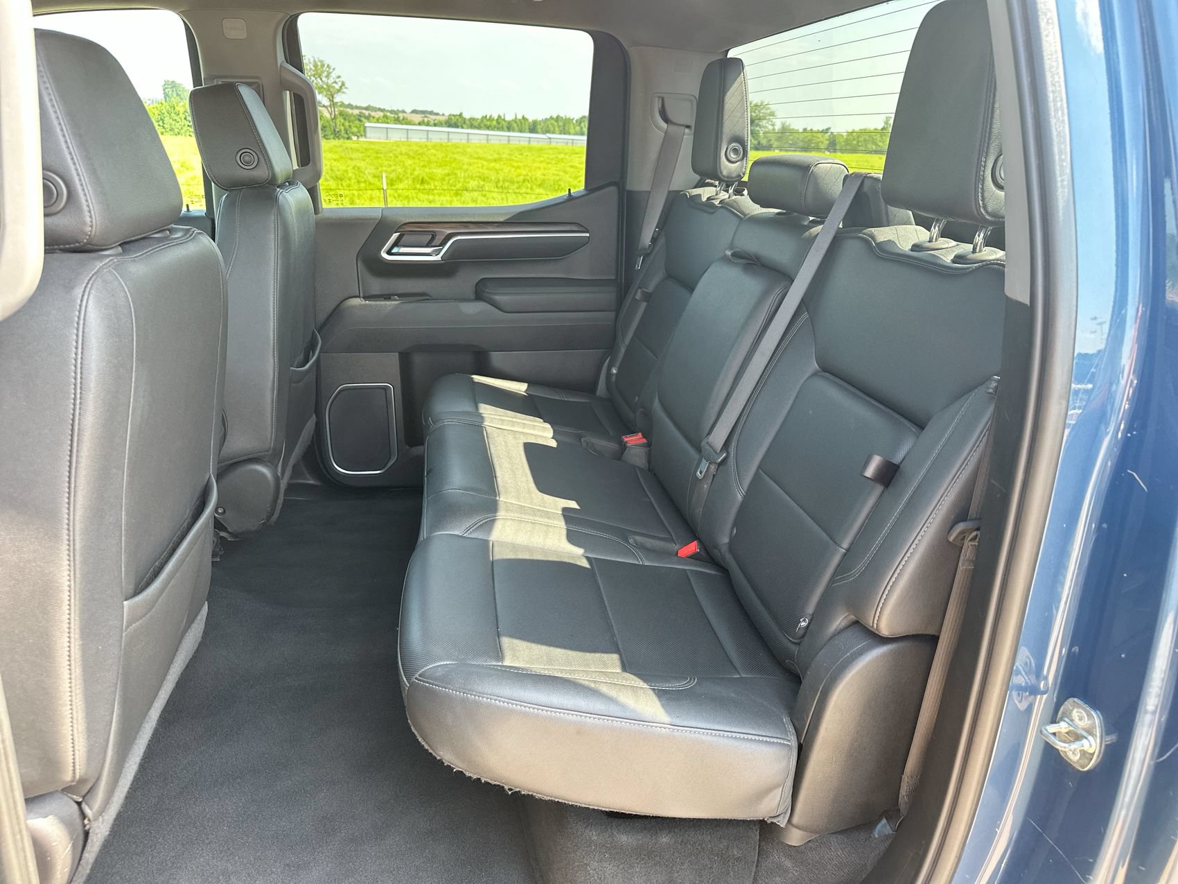 Used 2024 GMC Sierra 1500 SLT AWD/4WD image 21
