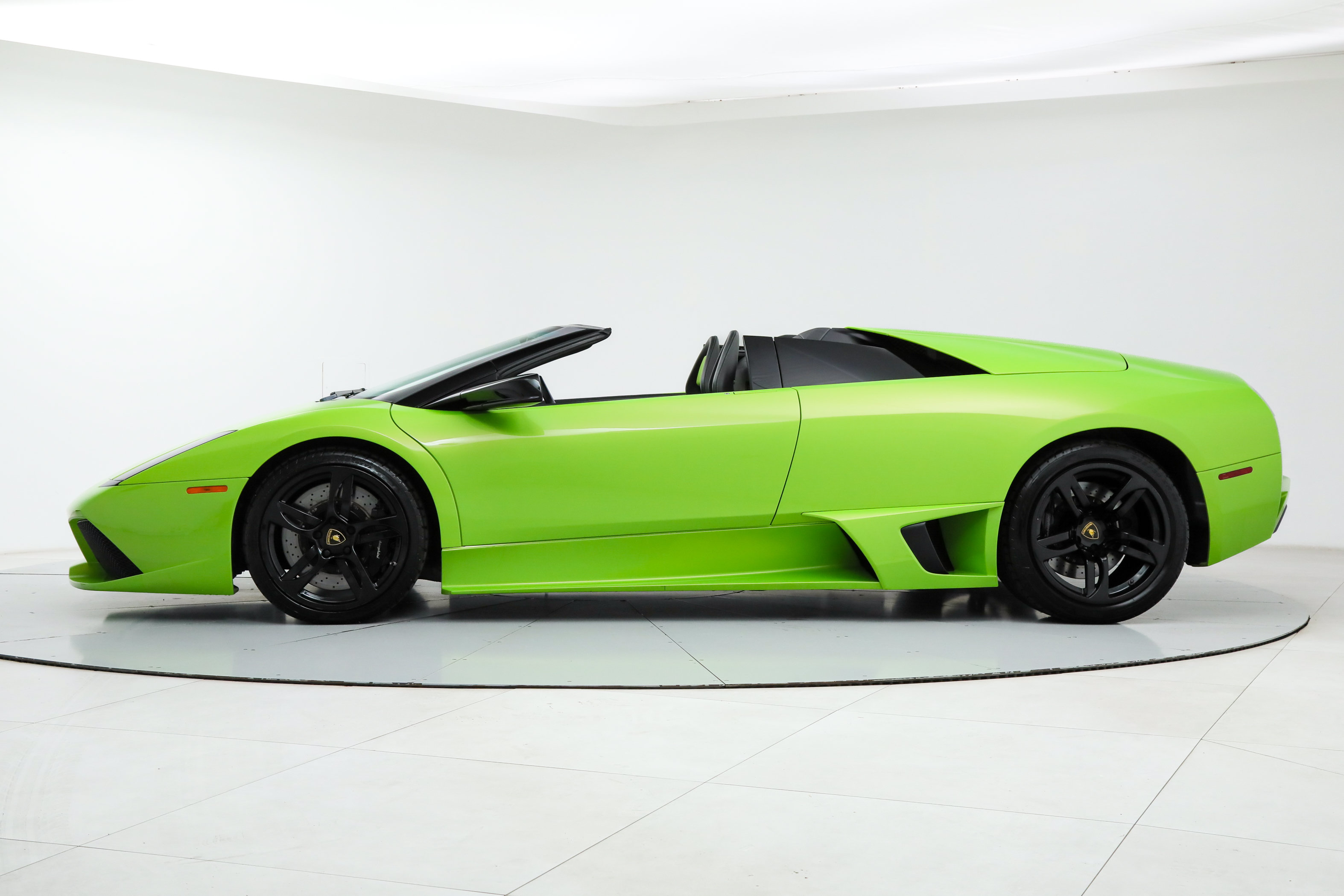 Used 2008 Lamborghini Murcielago LP 640 AWD/4WD image 2