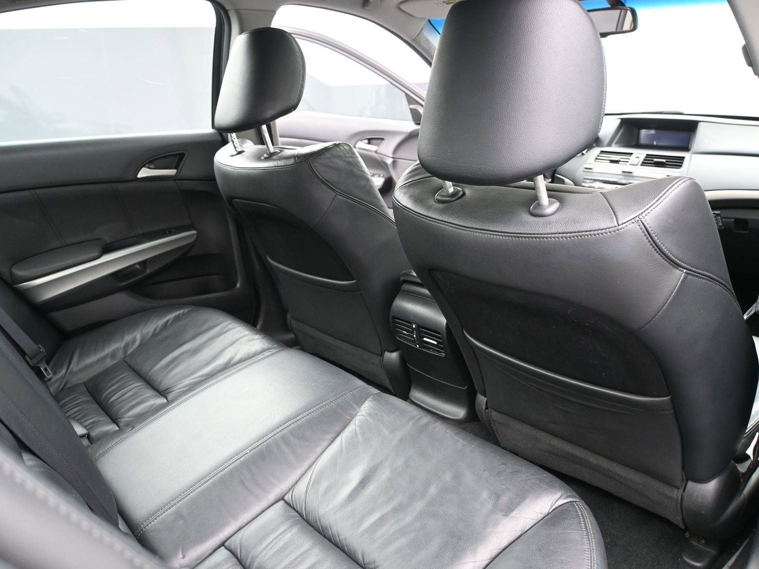 Used 2010 Honda Accord EX-L image 18