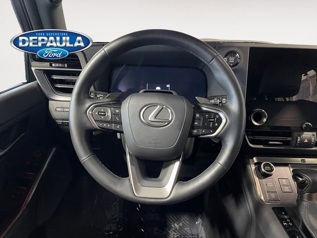 Used 2024 Lexus GX 550 image 15