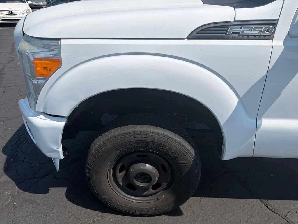 Used 2014 Ford F250 XL w/ Snow Plow Prep Package AWD/4WD image 9