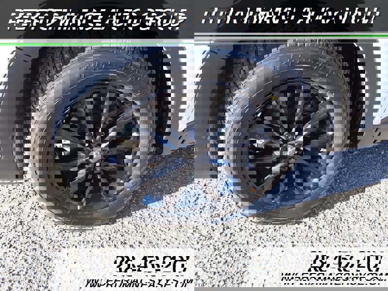 Used 2017 Hyundai Santa Fe Limited image 27