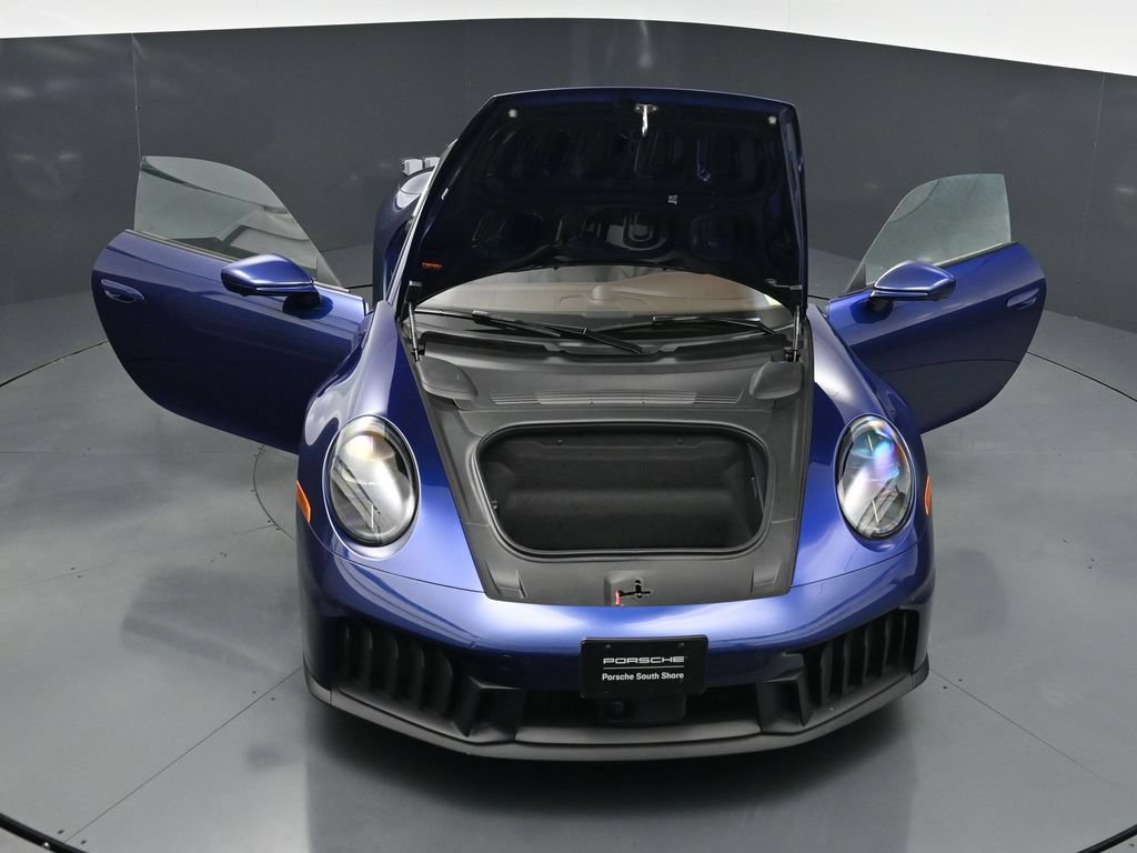Certified 2025 Porsche 911 Targa 4 GTS AWD/4WD image 31