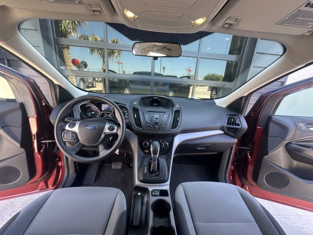 Used 2015 Ford Escape SE image 17
