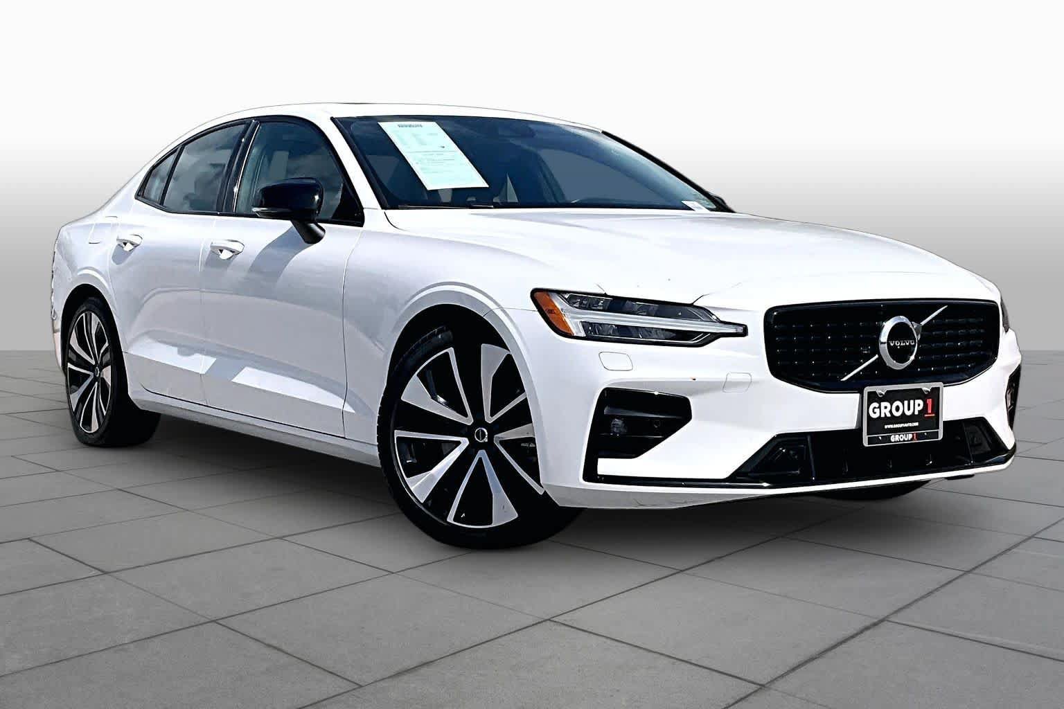 Used 2022 Volvo S60 B5 Inscription AWD/4WD image 3