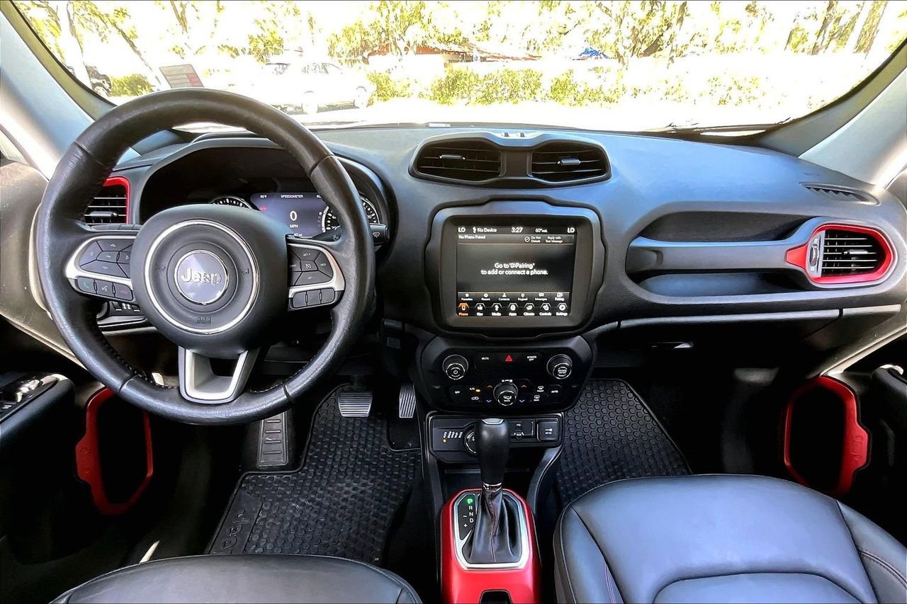 Used 2020 Jeep Renegade Trailhawk w/ Premium Leather Group image 7