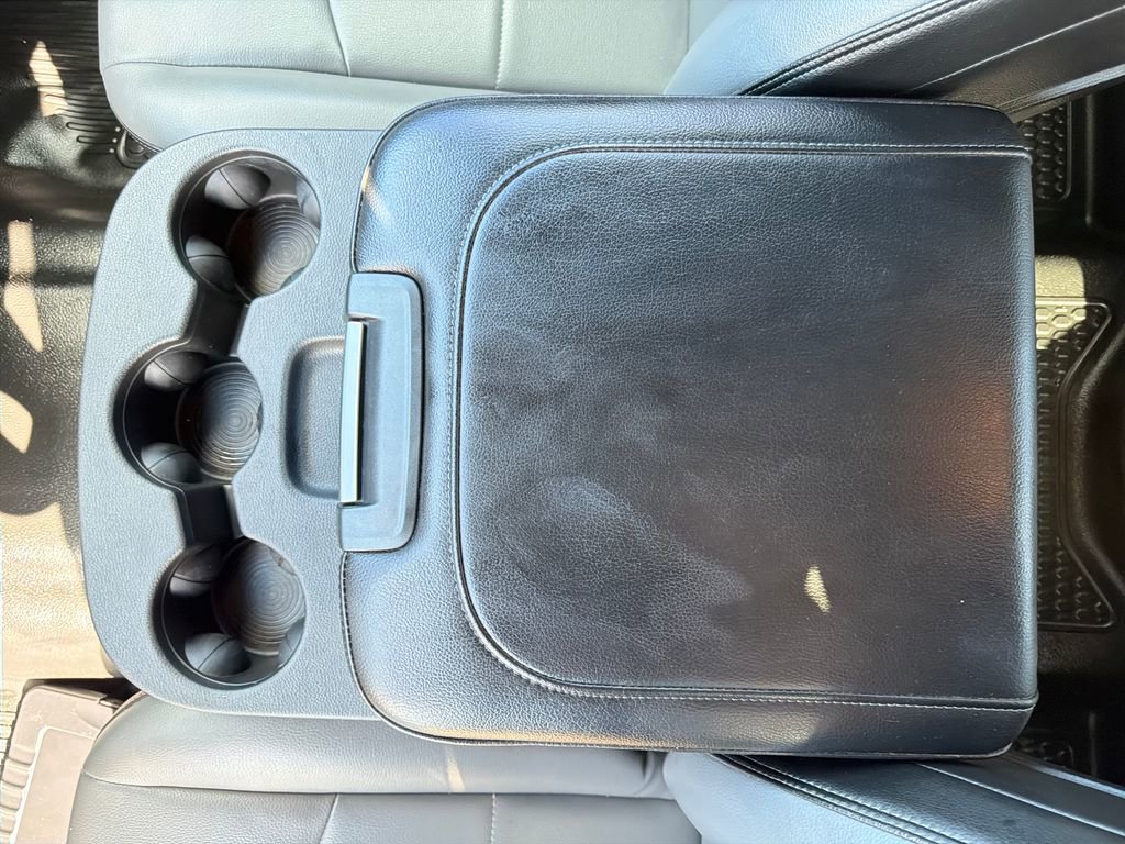 Used 2023 RAM 2500 Tradesman w/ Chrome Appearance Group image 27