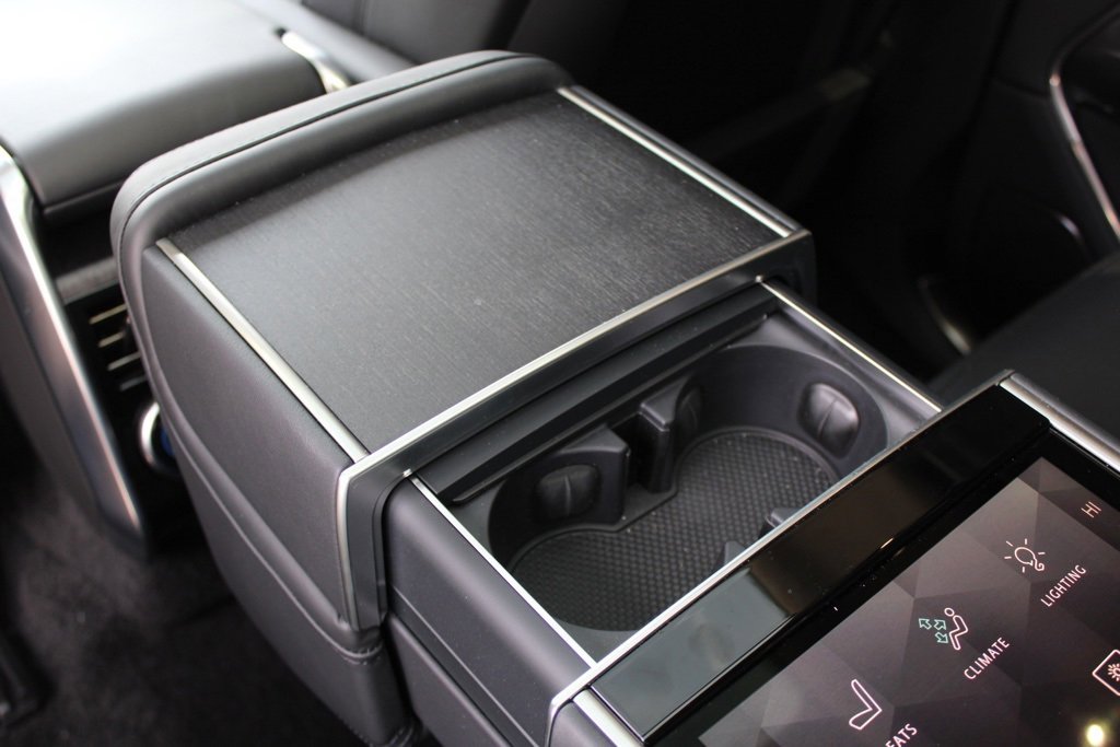 Used 2024 Land Rover Range Rover Autobiography image 46