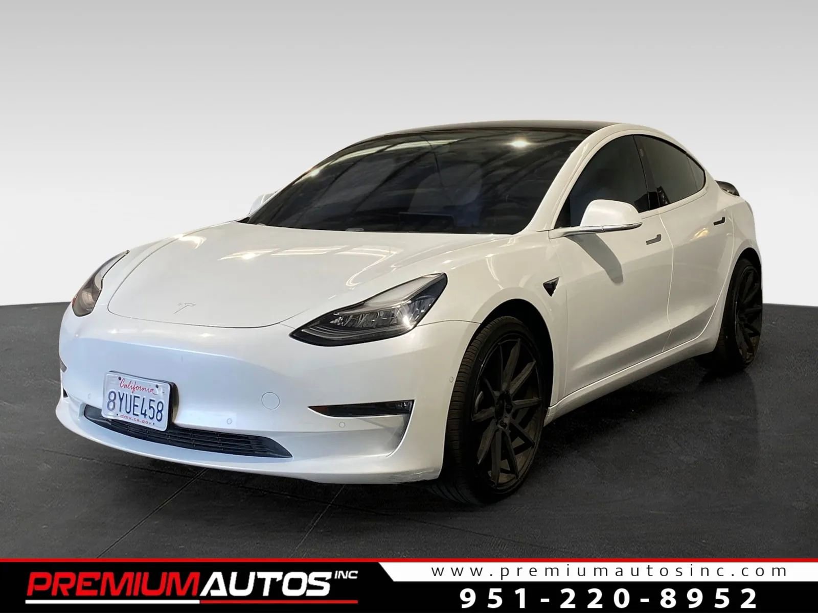 Used 2020 Tesla Model 3 Performance image 1