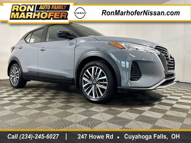 Used 2023 Nissan Kicks SV FWD image 1
