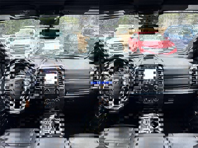 Used 2021 Ford Expedition XLT image 24