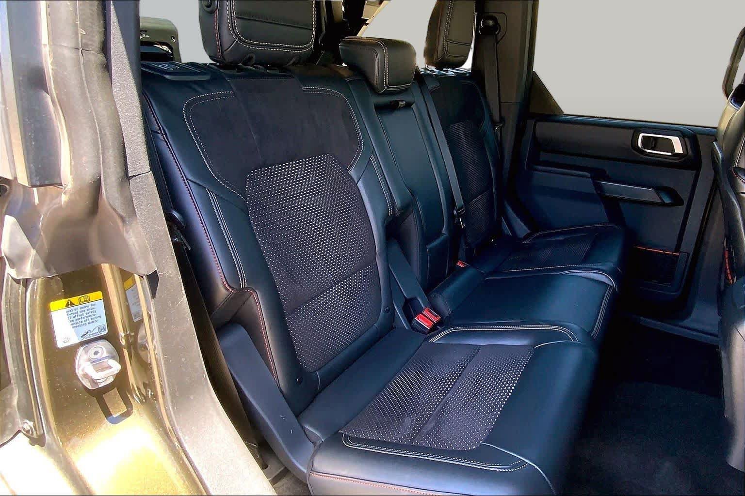 Used 2024 Ford Bronco Raptor w/ Interior Carbon Fiber Pack 6 AWD/4WD image 19