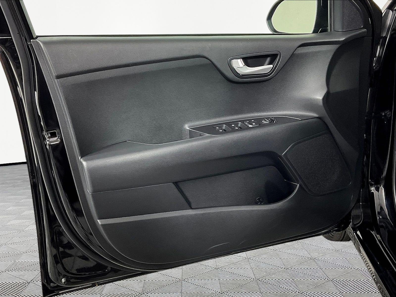 Used 2023 Kia Rio S w/ Technology Package FWD image 19