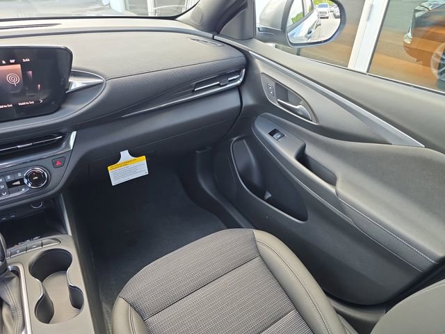 New 2026 Buick Envista Sport Touring FWD image 14