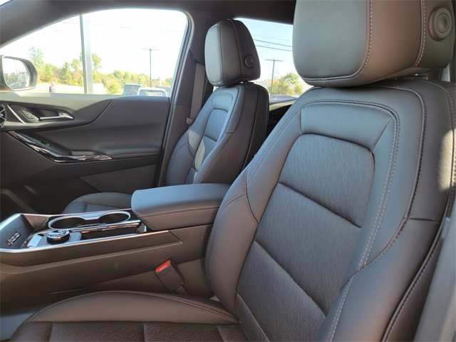 New 2026 Chevrolet Equinox LT w/ Convenience Package II image 13