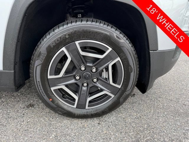 New 2026 Jeep Cherokee Laredo AWD/4WD image 45