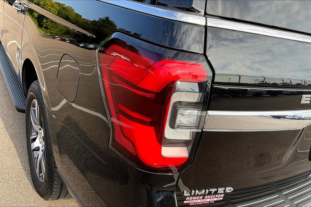 Used 2024 Ford Expedition Max Limited image 30